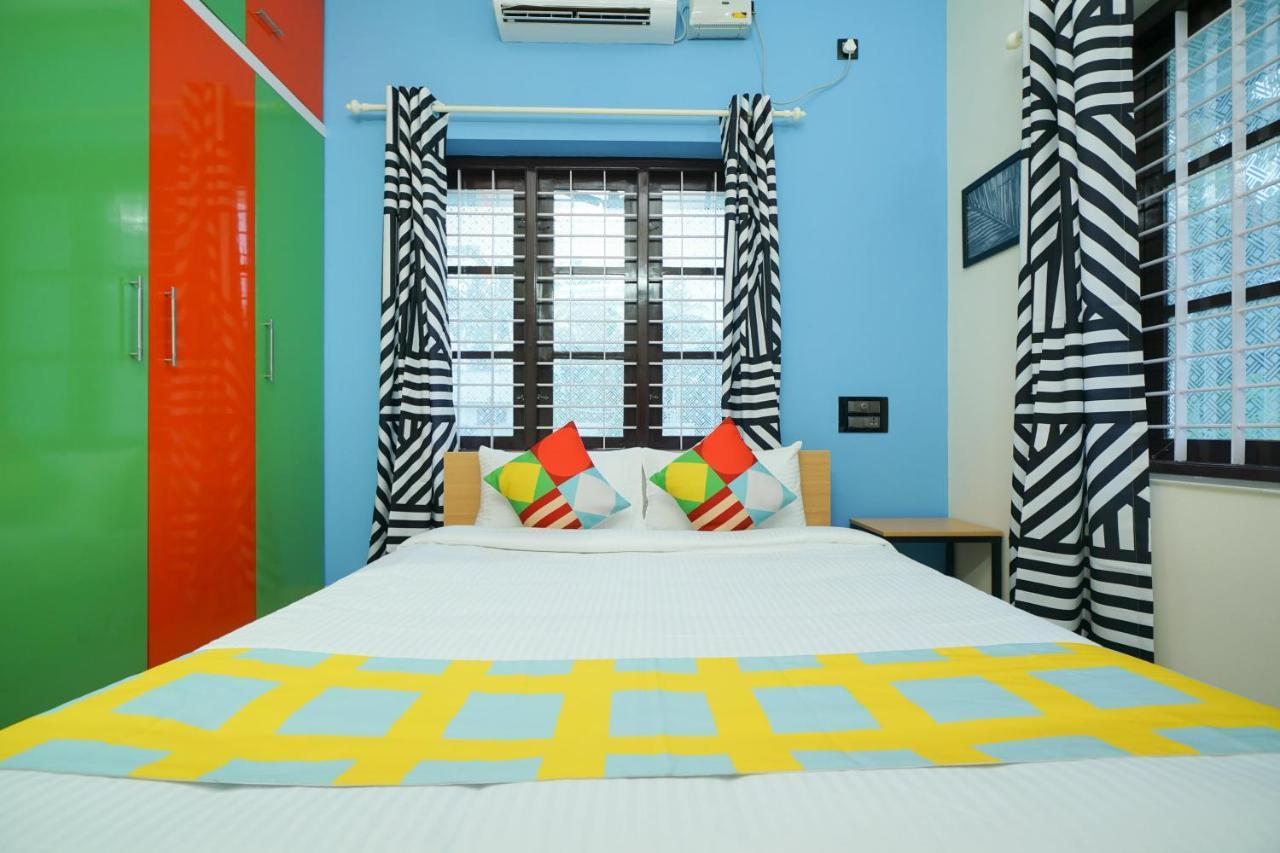 Hotel O Majestic Stays Kazhakuttam ภายนอก รูปภาพ
